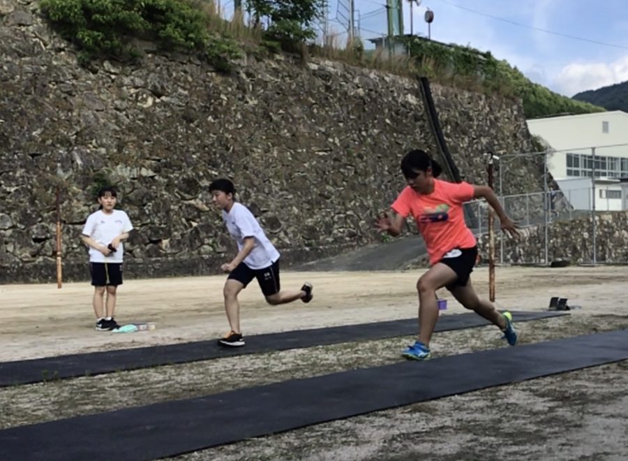 陸上競技部